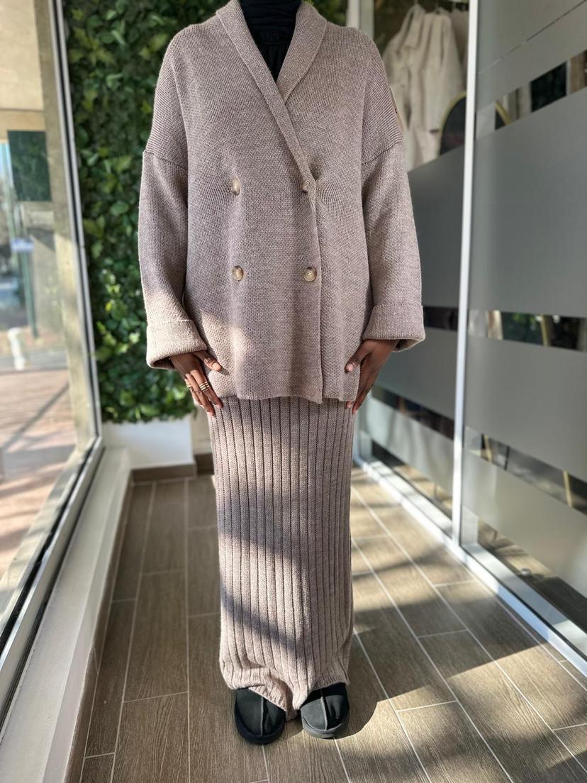 Ensemble jupe & gilet bouton