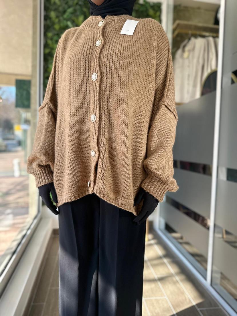 Pull gilet à bouton